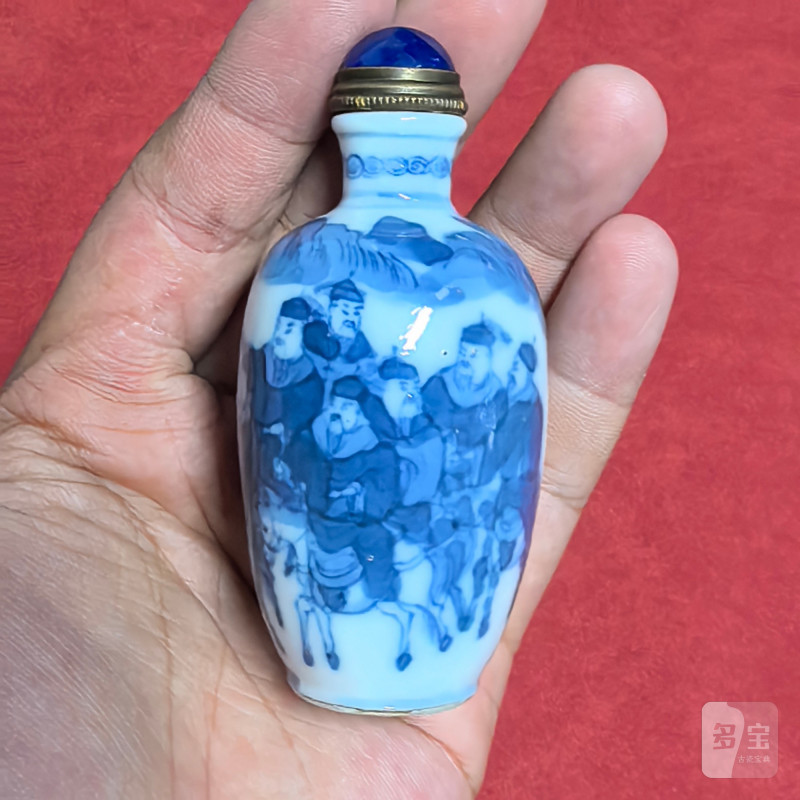 清晚期 青花旗开得胜图鼻烟壶 - 图8